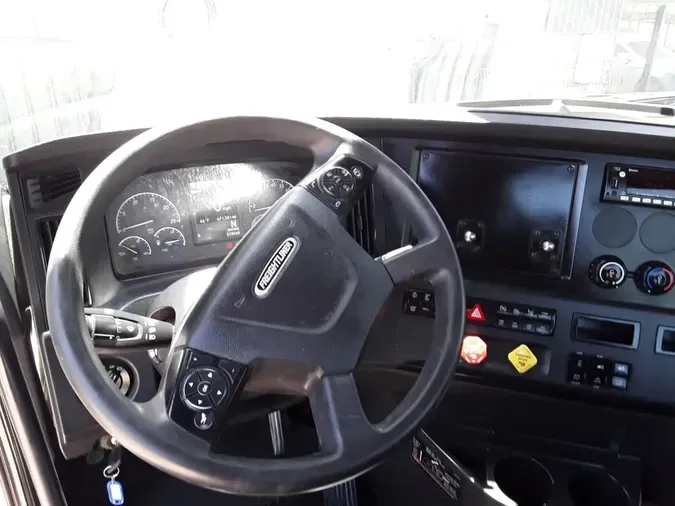 2023 FREIGHTLINER/MERCEDES NEW CASCADIA PX126643139241aa29b52057b083d5bac475ff8