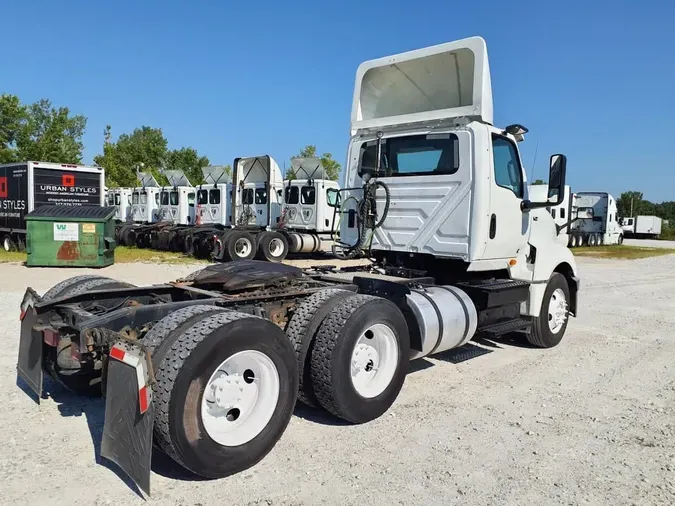 2019 NAVISTAR INTERNATIONAL LT625 DAYCAB T/A