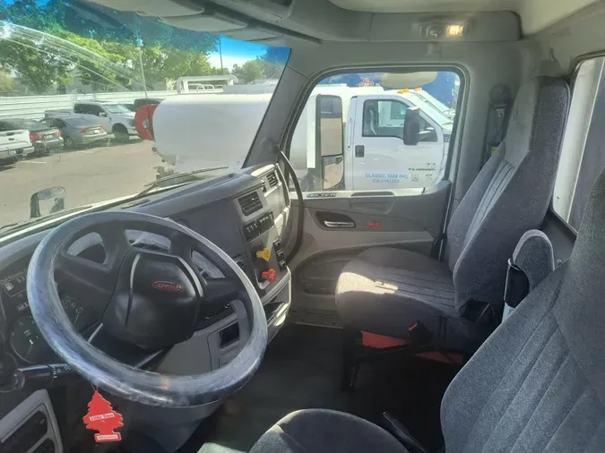 2019 Peterbilt 579