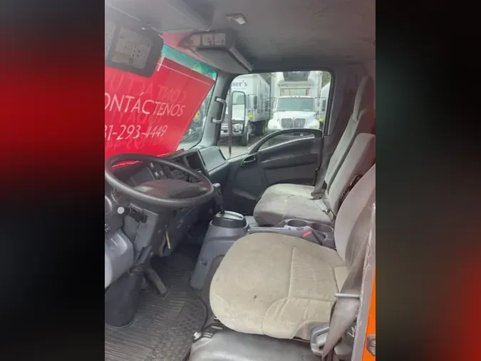 2019 ISUZU NQR