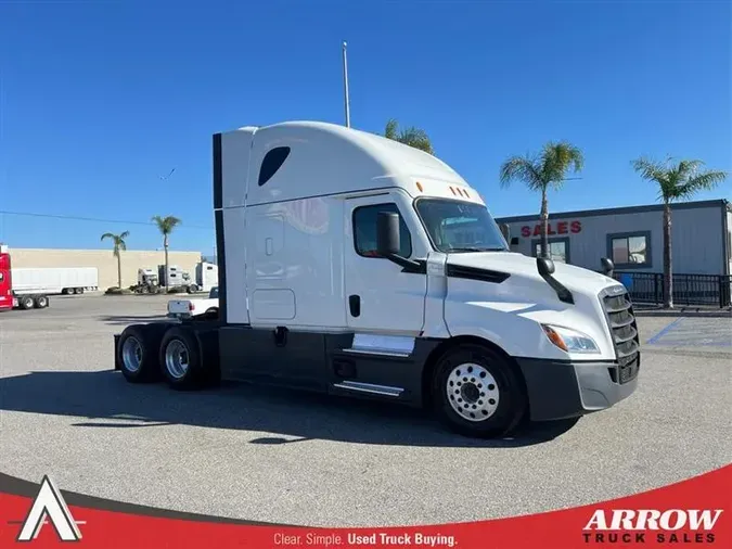 2021 FREIGHTLINER CA126