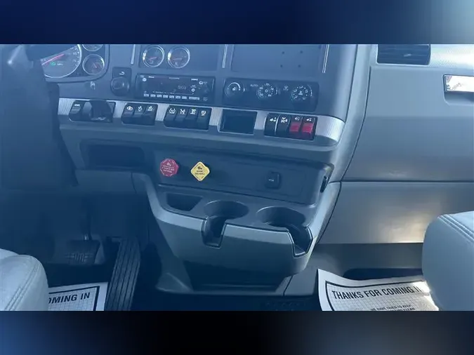 2022 KENWORTH T680
