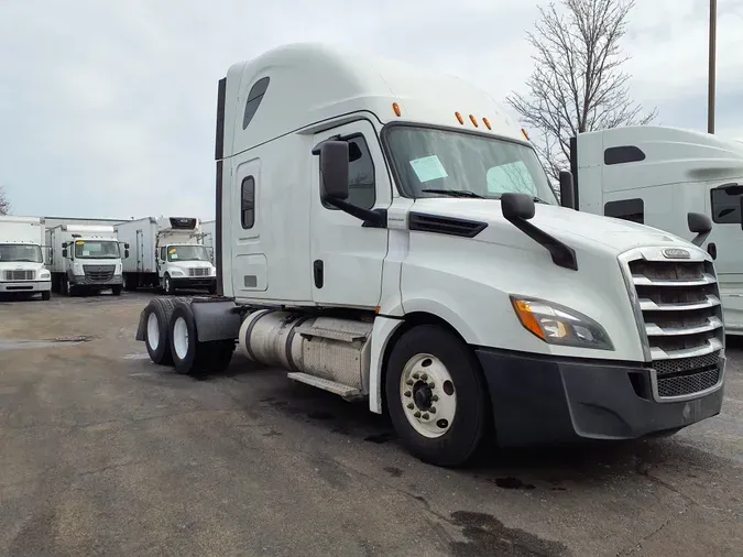 2019 FREIGHTLINER/MERCEDES NEW CASCADIA PX12664