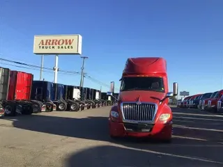 2020 INTERNATIONAL LT