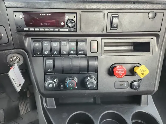 2020 NAVISTAR INTERNATIONAL LT625 DAYCAB T/A314cbc2bfaf67e32295952139e3daa63