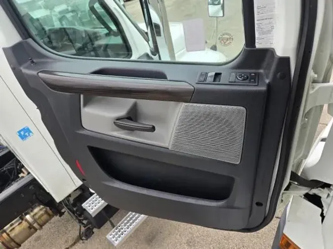 2021 Freightliner Cascadia