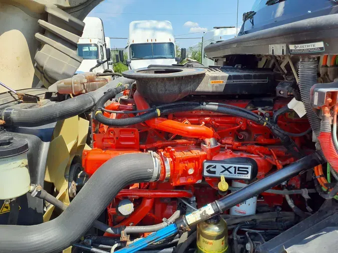 2019 NAVISTAR INTERNATIONAL LT625 DAYCAB T/A