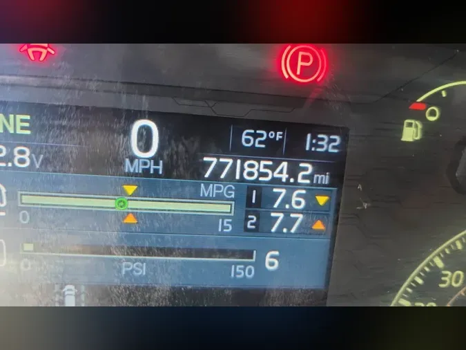 2020 Volvo VNR64T640