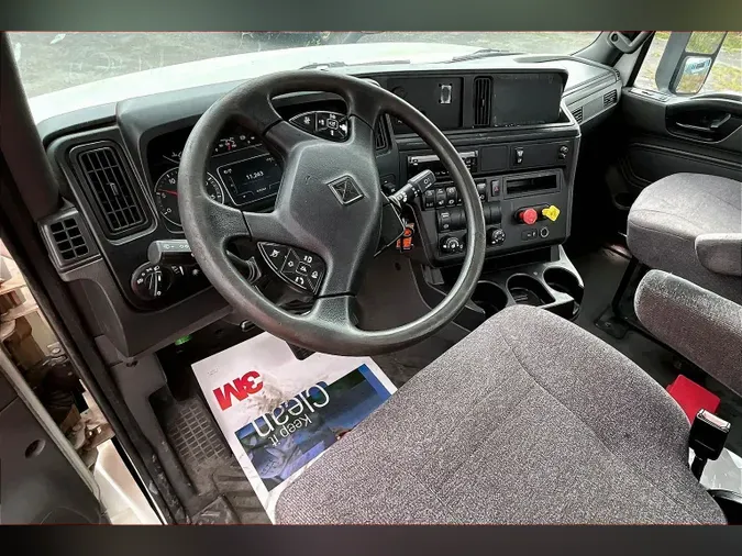 2020 INT LT625 6x4