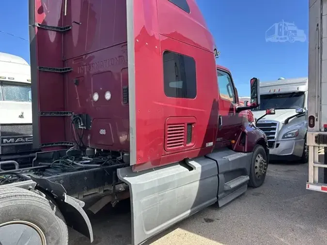 2018 INTERNATIONAL LT