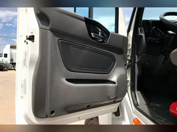 2021 INT LT625 6x4