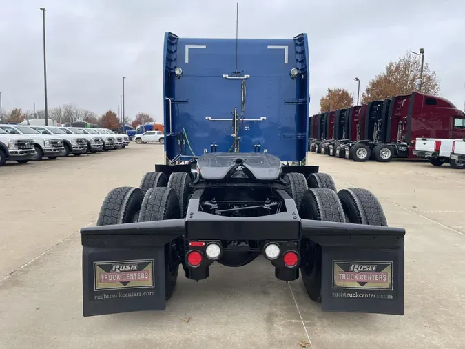 2023 Peterbilt 38931637685c475d72813f017d546598338