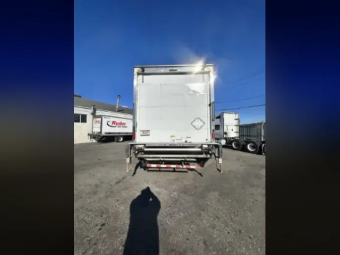 2019 FREIGHTLINER/MERCEDES M2 106