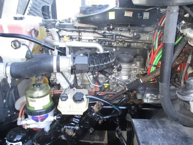 2018 FREIGHTLINER/MERCEDES CASCADIA 125