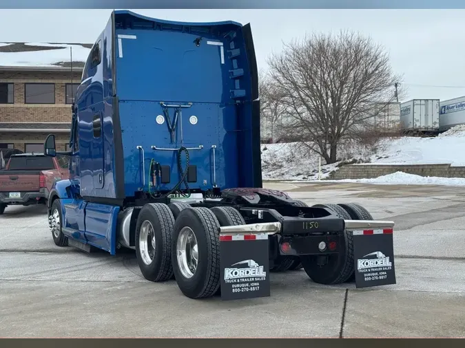 2023 PETERBILT 579
