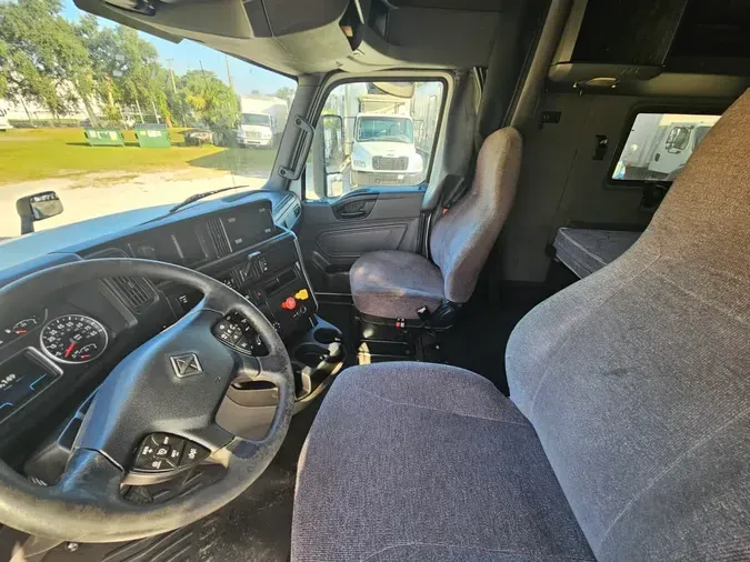 2019 NAVISTAR INTERNATIONAL LT625 SLPR CAB