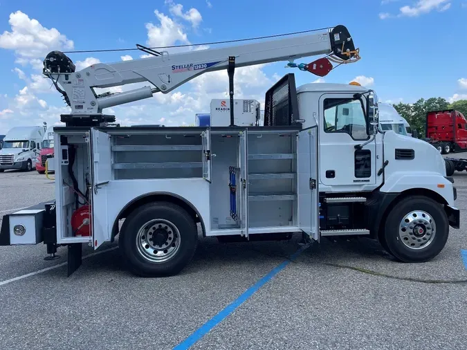 2026 MACK MD MD6