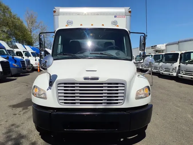 2014 FREIGHTLINER/MERCEDES M2 106