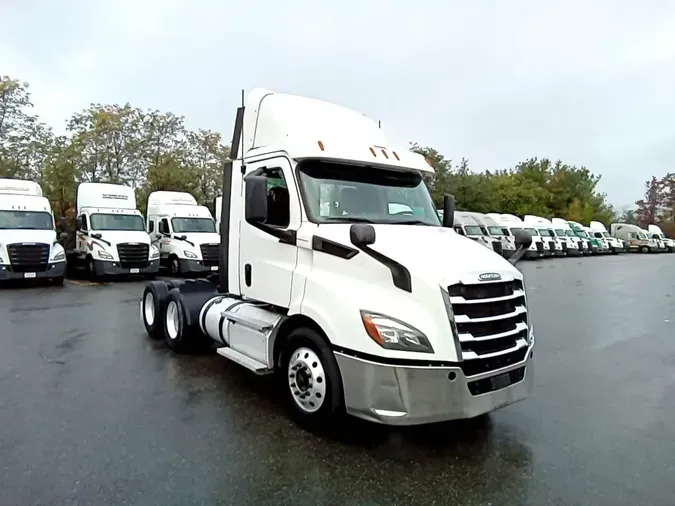 2020 Freightliner Cascadia 1263171c06aa19c5727c3b62d1f51b99e80