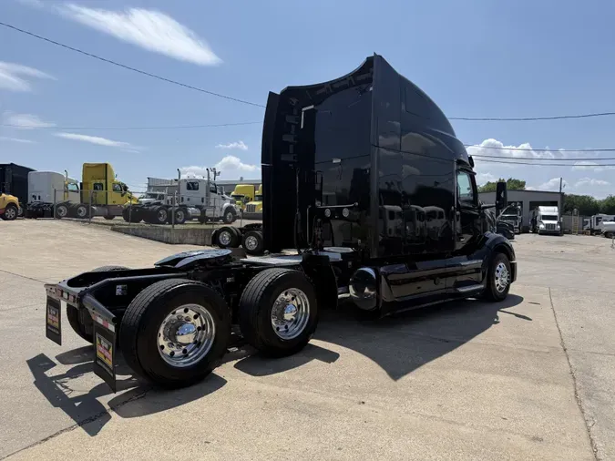 2022 Peterbilt 57931768d55f969fa6044658fa49b61efaf