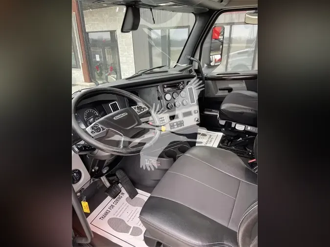 2019 FREIGHTLINER CASCADIA 126