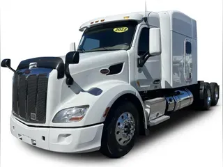 2022 Peterbilt 579