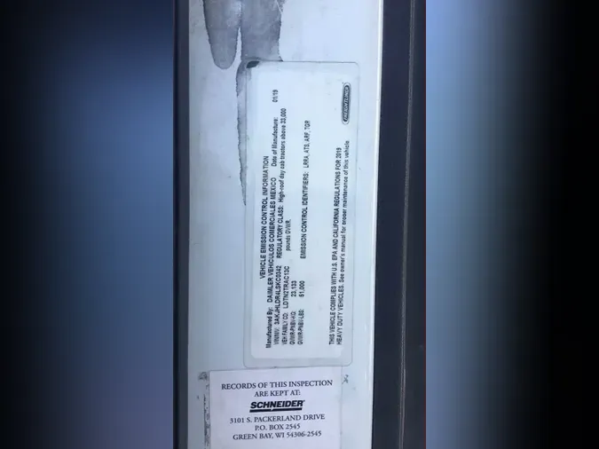 2020 Freightliner Cascadia 126