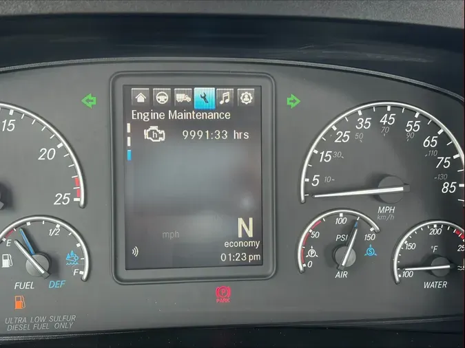 2022 Freightliner Cascadia 126317e6d7d7532d2ad216bde9dd4444ecb