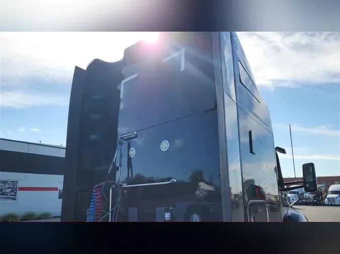 2021 KENWORTH T680