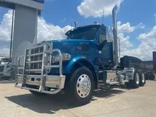 2019 PETERBILT 567