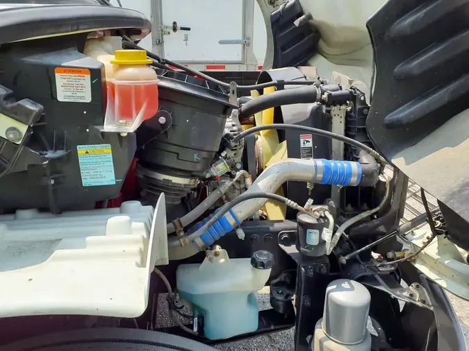 2020 FREIGHTLINER M2 106