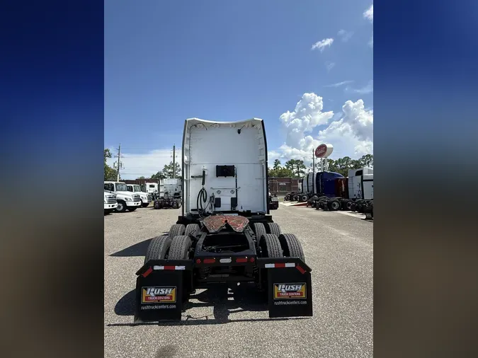 2022 Peterbilt 579