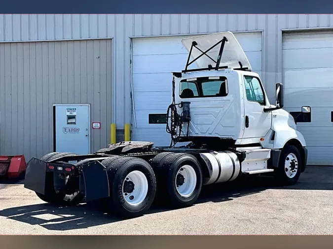 2021 INT LT625 6x4318718ad6fa51b38736909aa64bef149