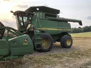 2004 John Deere 9760 STS