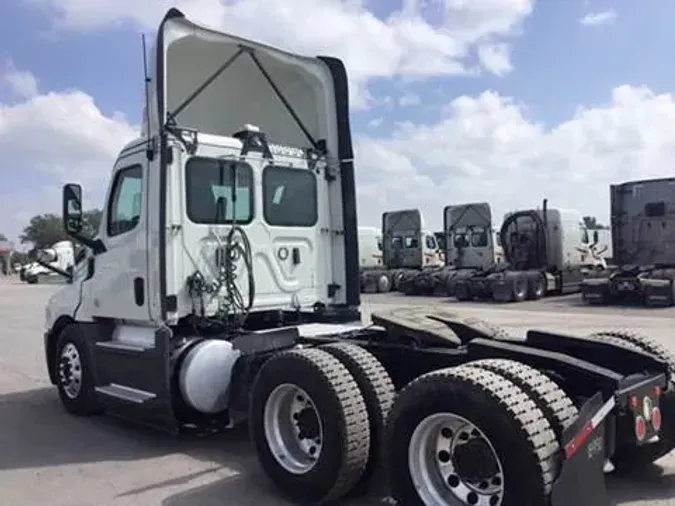 2019 Freightliner Cascadia