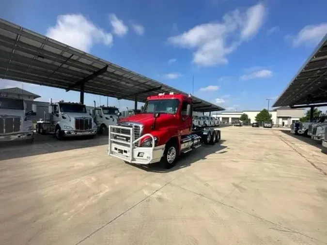 2020 Freightliner Cascadia