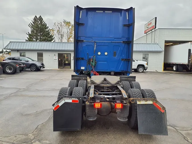 2020 NAVISTAR INTERNATIONAL LT625 SLPR CAB