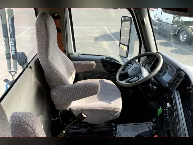 2019 INT RH613 4x2318ffd5325fd4d1bdc63cddaf94b05aa