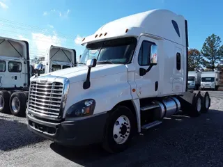 2018 Freightliner CASCADIA 125