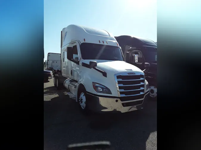 2020 FREIGHTLINER/MERCEDES NEW CASCADIA PX12664