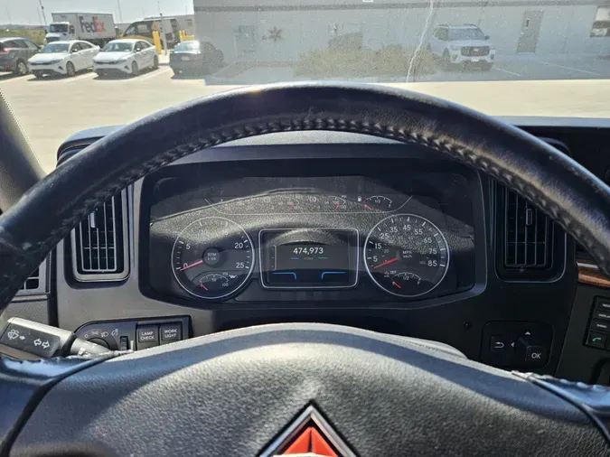2022 International LT625