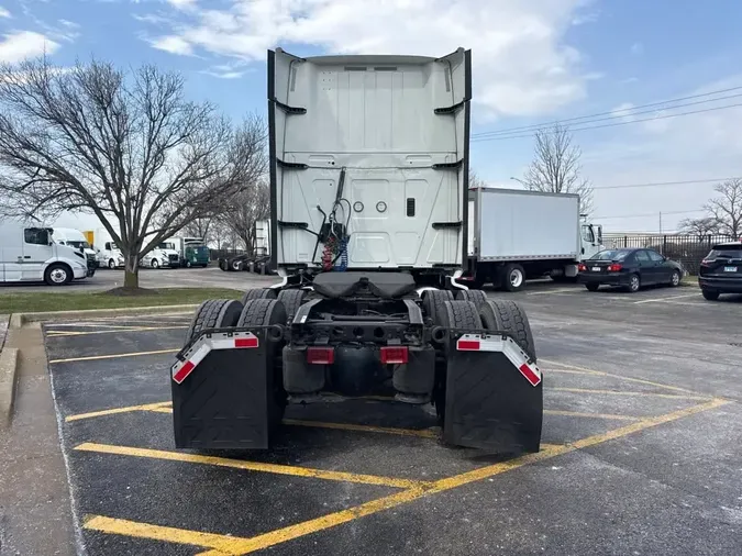 2020 NAVISTAR INTERNATIONAL LT625 SLPR CAB
