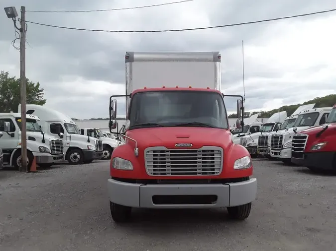 2018 FREIGHTLINER M2 106