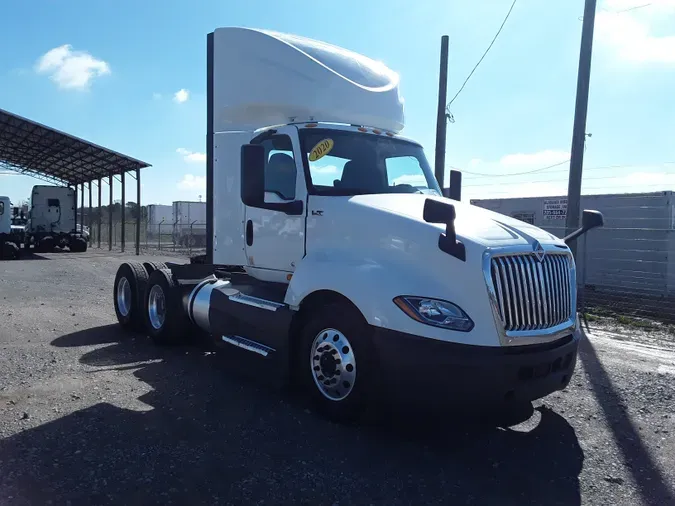 2020 NAVISTAR INTERNATIONAL LT625 DAYCAB T/A