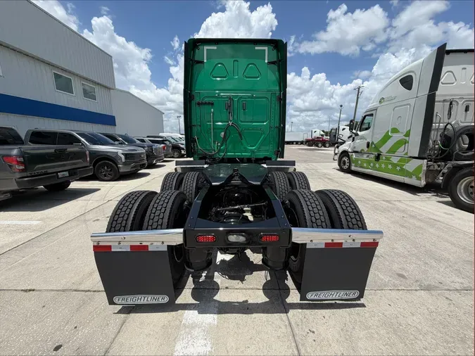 2022 Freightliner PT126SLP