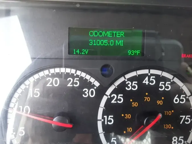2018 FREIGHTLINER M2 106