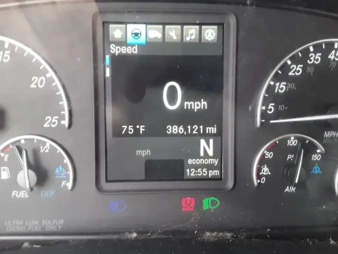 2019 FREIGHTLINER NEW CASCADIA 116