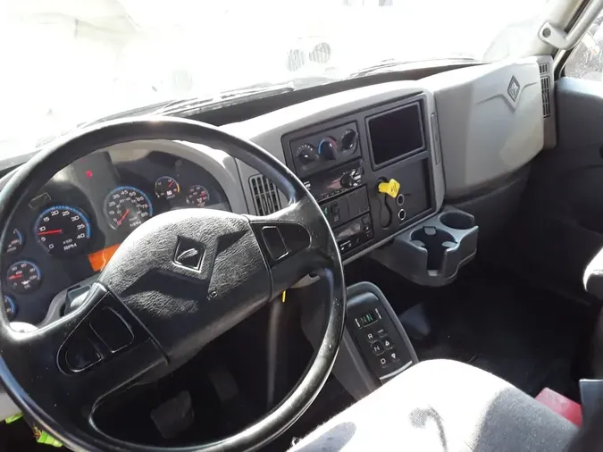 2019 NAVISTAR INTERNATIONAL 4300