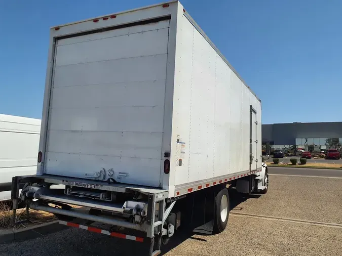 2019 FREIGHTLINER M2 106