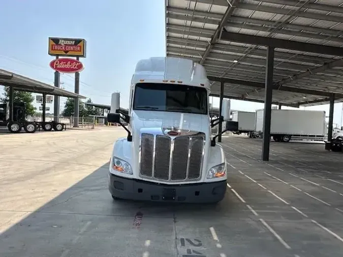 2021 Peterbilt 579